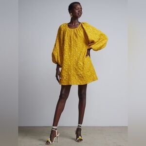 New York & Company Textured Puff-Sleeve Shift Dress, M